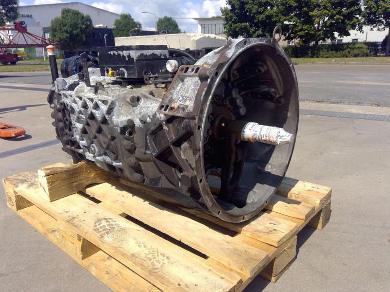 ZF ATF 60-4 gearbox ZF ECOSPLIT 16 S 151 - 变速箱 适用于 起重机:图1 ZF ATF 60-4 gearbox ZF ECOSPLIT 16 S 151 - 变速箱 适用于 起重机:图1