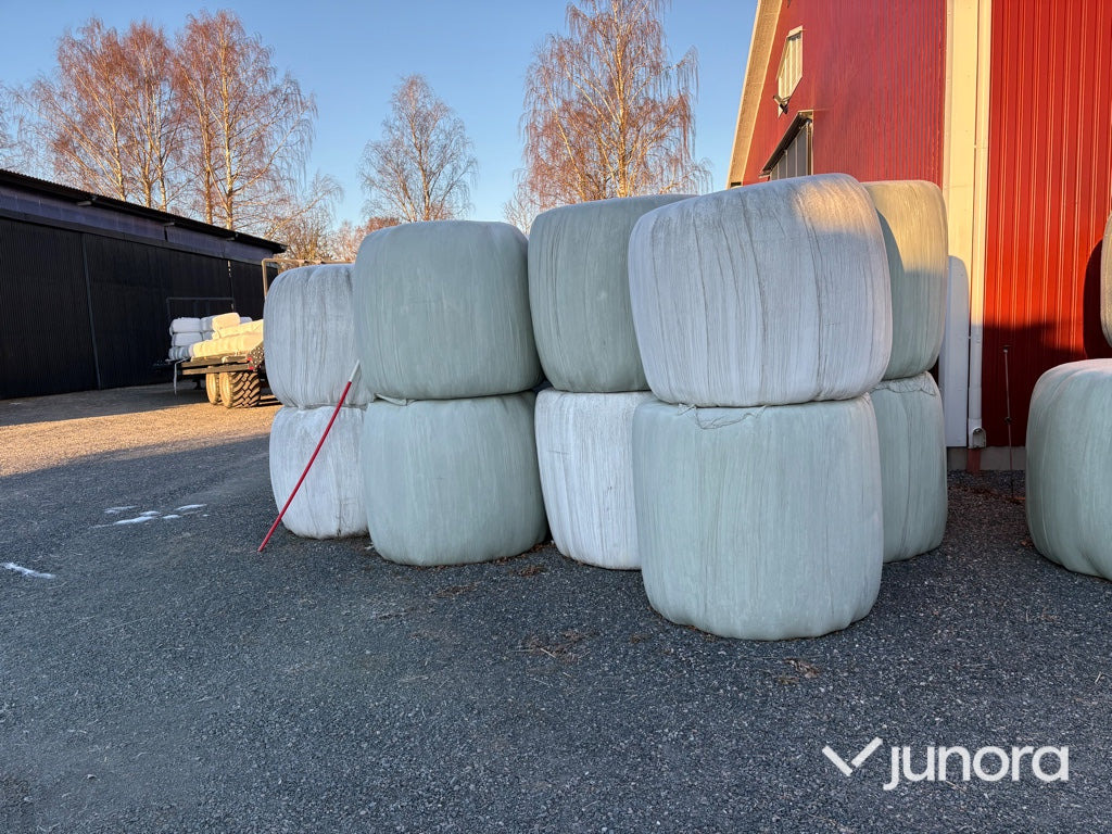 Balar - ensilage, 40st - 牲畜设备:图1 Balar - ensilage, 40st - 牲畜设备:图1