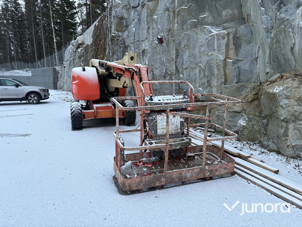 Bomlift - JLG OAJ - 铰接臂:图3 Bomlift - JLG OAJ - 铰接臂:图3