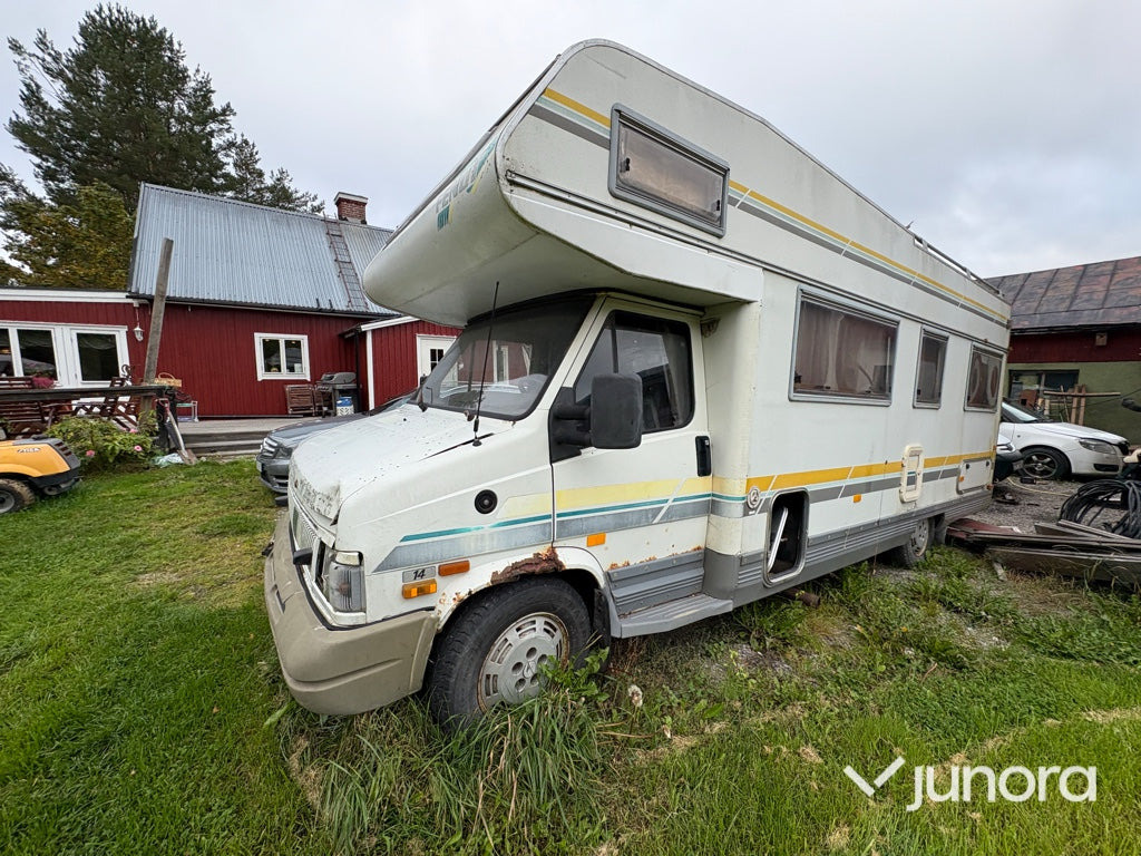 Fiat Ducato Fendt 640 SK Husbil - 阿尔科夫房车:图4 Fiat Ducato Fendt 640 SK Husbil - 阿尔科夫房车:图4