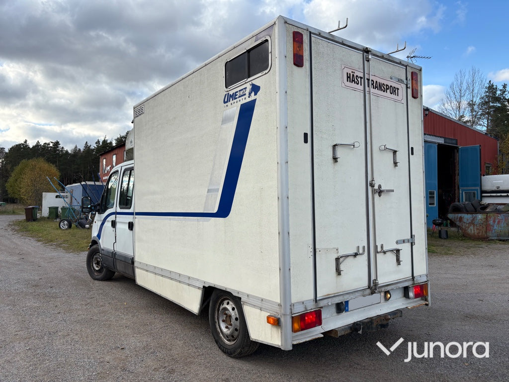 Hästlastbil - Renault, Master HDCCK5 FÖ - 马匹运输车:图3 Hästlastbil - Renault, Master HDCCK5 FÖ - 马匹运输车:图3