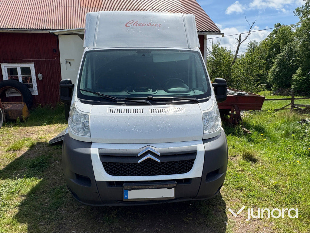 Hästtransport Citroën Jumper - 马匹运输车, 小型货车:图3 Hästtransport Citroën Jumper - 马匹运输车, 小型货车:图3
