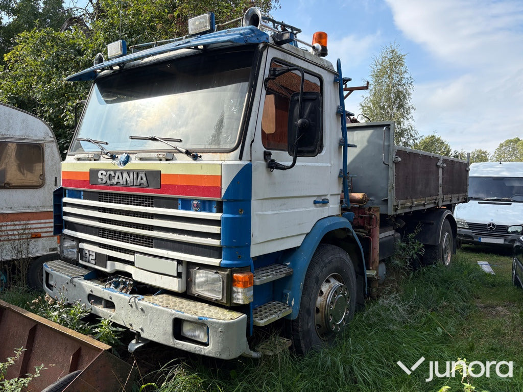 其他机械 Lastbil Scania P92H 4X2 med lyftkran:图1