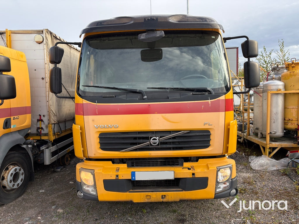Lastbil - Volvo FL-280 4*2 - 侧帘卡车:图2 Lastbil - Volvo FL-280 4*2 - 侧帘卡车:图2