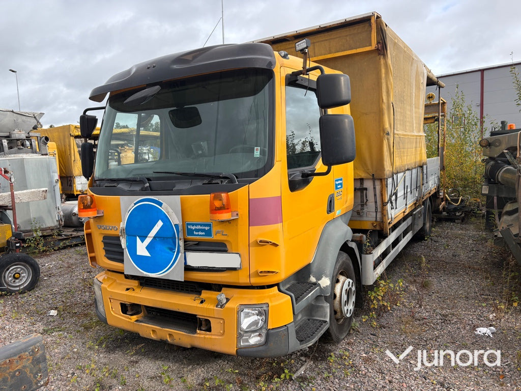 Lastbil - Volvo FLL 240-280 HP 42R - 侧帘卡车, 市政/ 专用车辆:图1 Lastbil - Volvo FLL 240-280 HP 42R - 侧帘卡车, 市政/ 专用车辆:图1