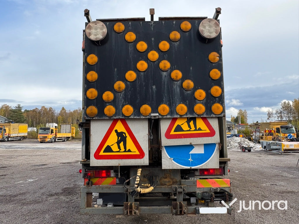 Lastbil - Volvo FM7 4X2 - 厢式卡车:图4 Lastbil - Volvo FM7 4X2 - 厢式卡车:图4
