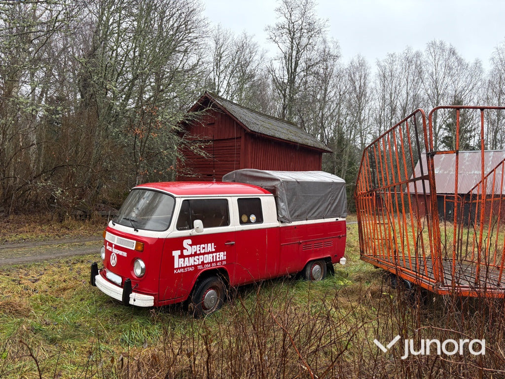 Lätt lastbil - Volkswagen Pick UP - 平板货车, 康比货车:图1 Lätt lastbil - Volkswagen Pick UP - 平板货车, 康比货车:图1