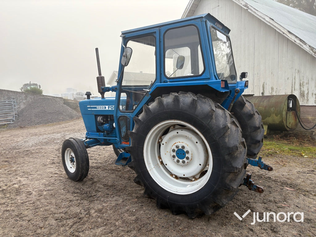 Traktor - Ford 4600 1976 - 拖拉机:图4 Traktor - Ford 4600 1976 - 拖拉机:图4