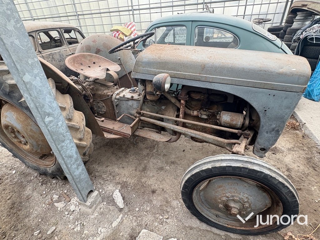 Traktor - Massey Ferguson, Grolle - 拖拉机:图2 Traktor - Massey Ferguson, Grolle - 拖拉机:图2