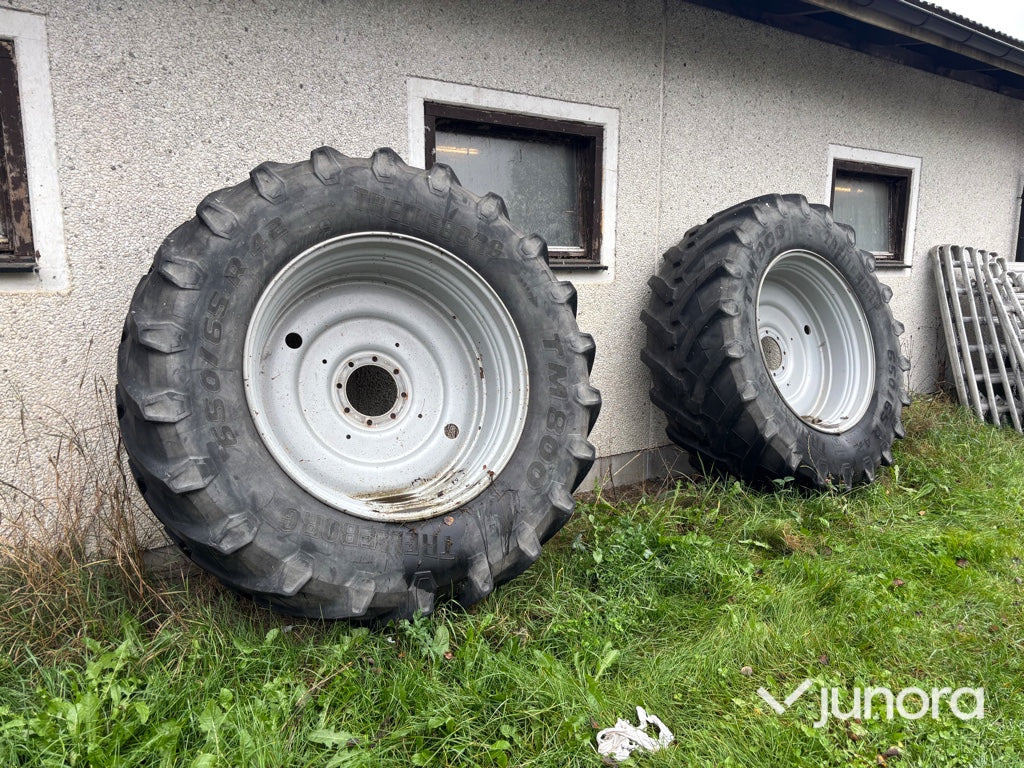 Traktordäck & fälg - Trelleborg TM800 - 车轮 适用于 农业机械:图2 Traktordäck & fälg - Trelleborg TM800 - 车轮 适用于 农业机械:图2