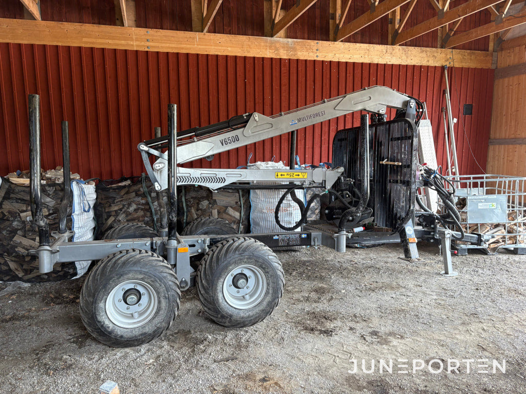 Trejon Multiforest V6500 - 林业拖车:图1 Trejon Multiforest V6500 - 林业拖车:图1