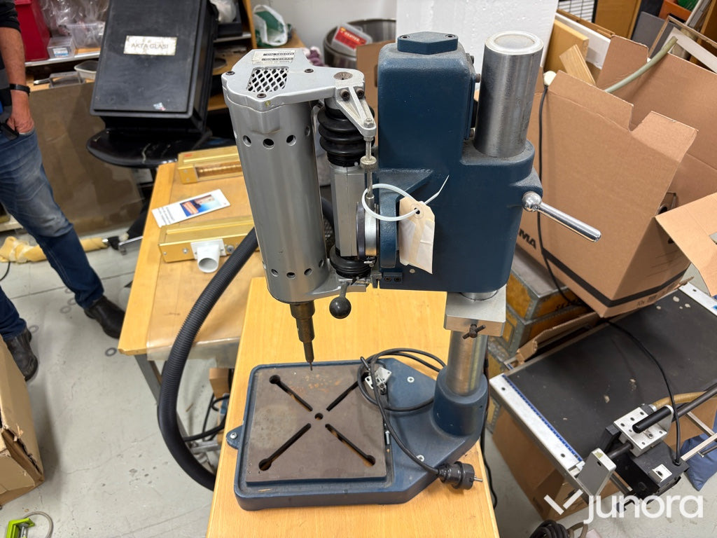 Ultraljudsborr - KERRY Ultrasonics, KDS150 - 台钻:图2 Ultraljudsborr - KERRY Ultrasonics, KDS150 - 台钻:图2