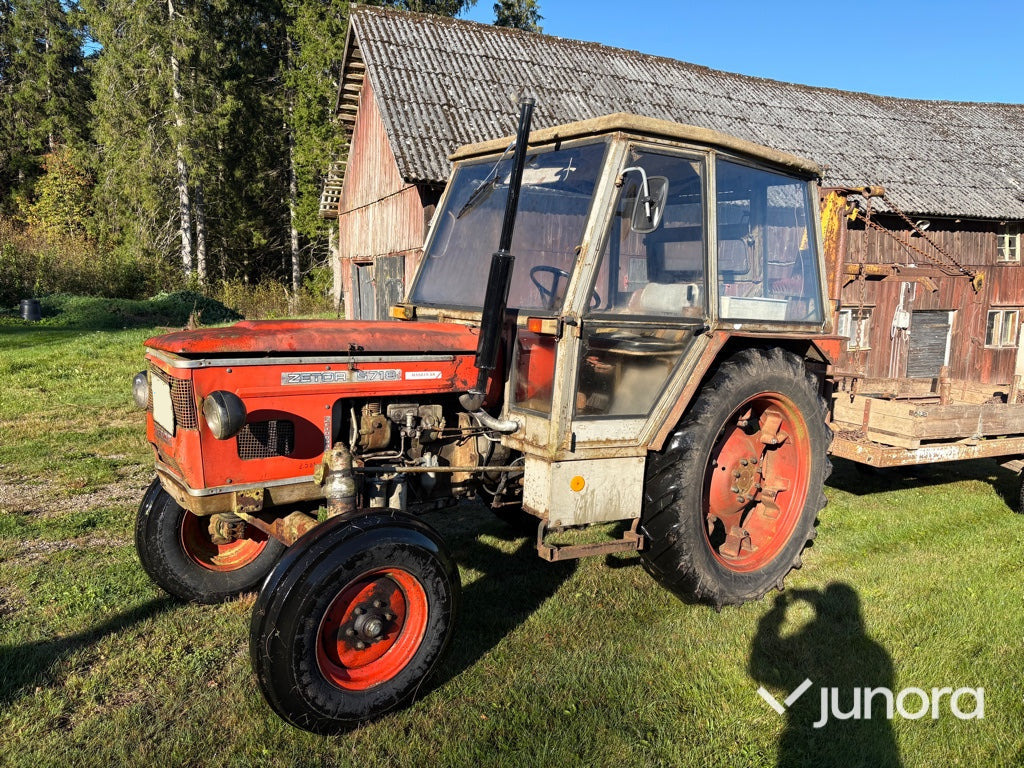 Zetor 5718 - 拖拉机:图3 Zetor 5718 - 拖拉机:图3