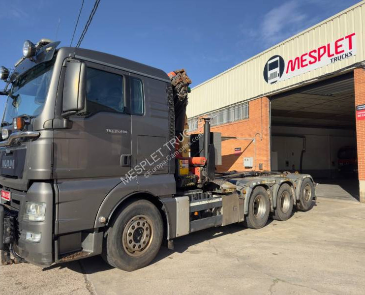 MAN TGX 35.480 - 吊钩升降车:图1 MAN TGX 35.480 - 吊钩升降车:图1