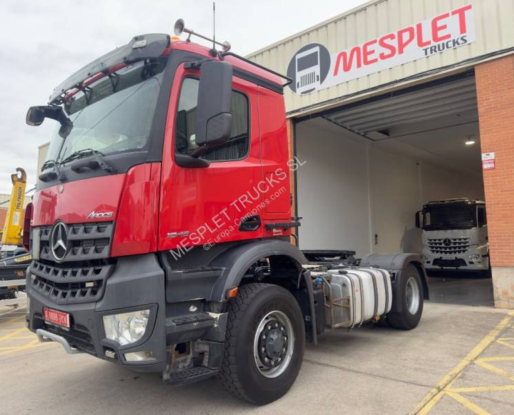 Mercedes Arocs 1845 - 牵引车:图1 Mercedes Arocs 1845 - 牵引车:图1