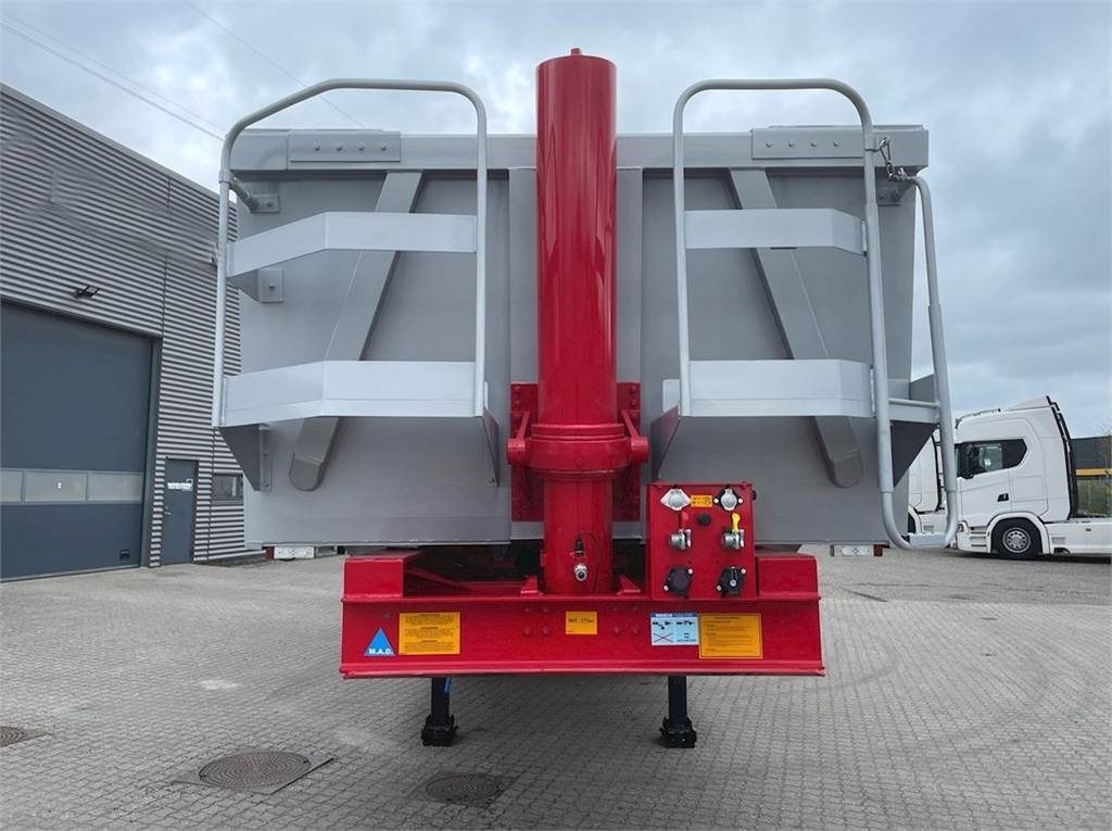 Benalu 4-aks 36m3 tiptrailer - 翻斗半拖车:图5 Benalu 4-aks 36m3 tiptrailer - 翻斗半拖车:图5