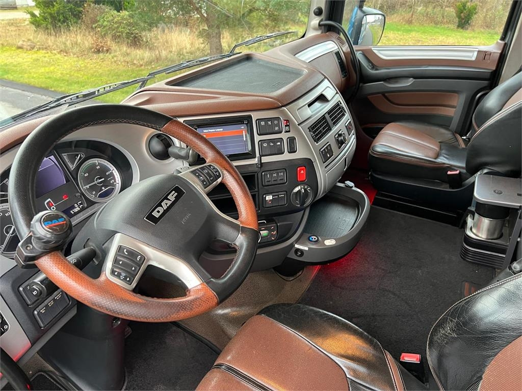 木材运输车 DAF XF530 FAT 6x4：图23