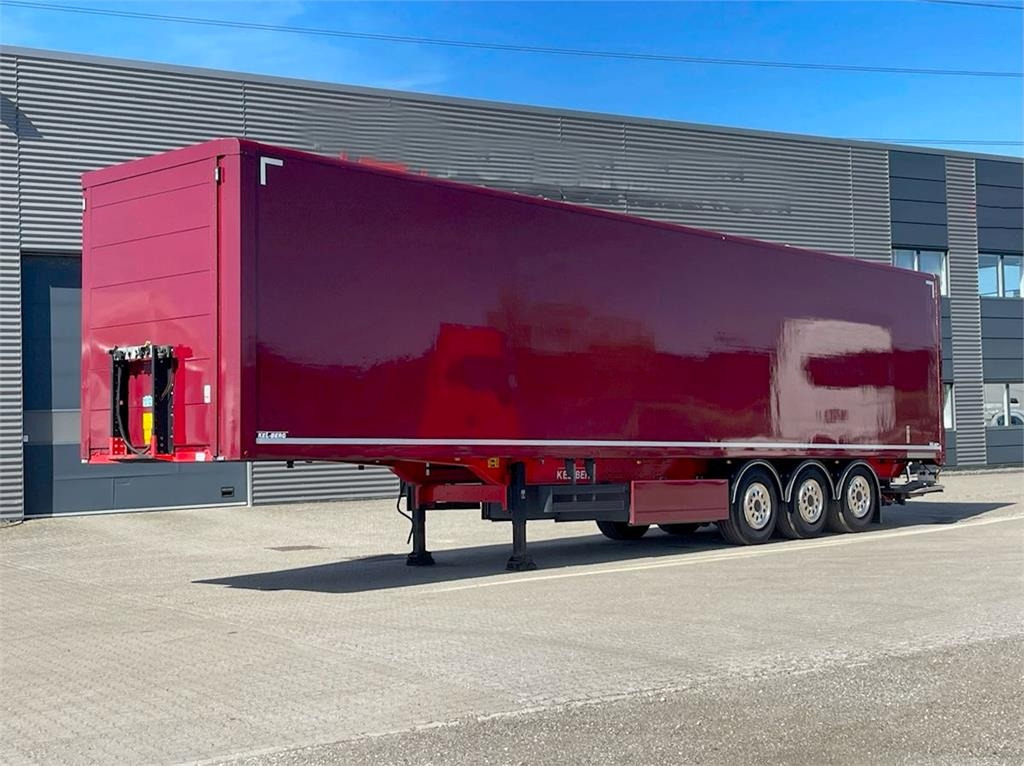 Kel-Berg 3-aks med folde-slædelift  - 封闭厢式半拖车:图4 Kel-Berg 3-aks med folde-slædelift  - 封闭厢式半拖车:图4