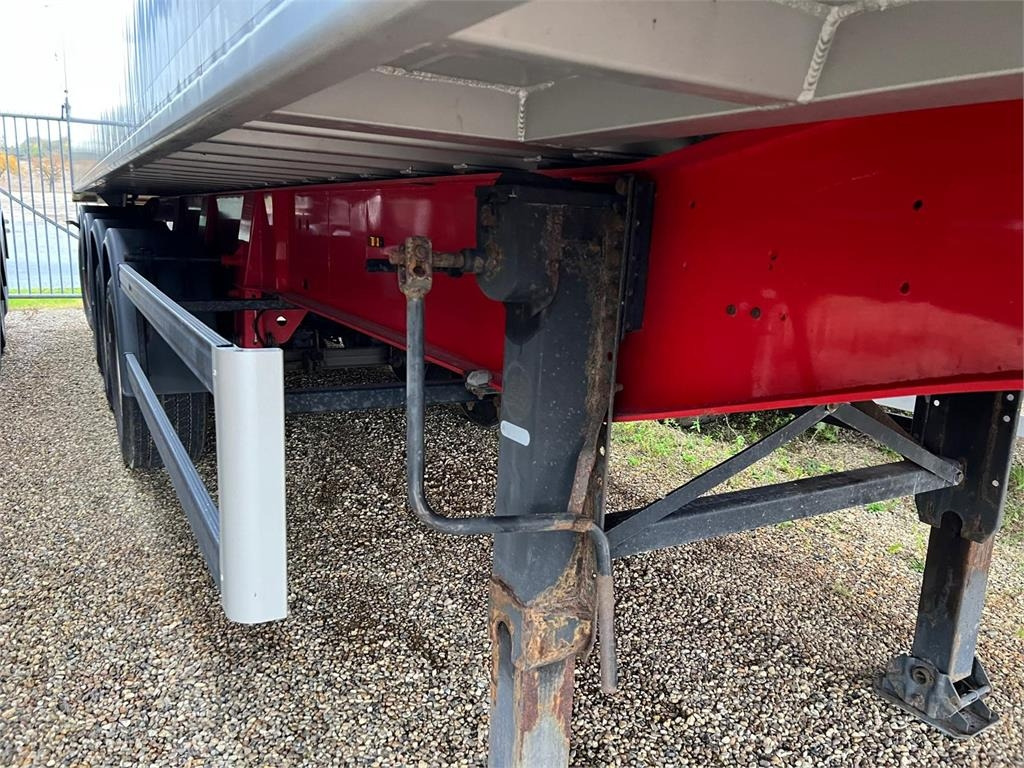 Langendorf SKA36 60m3 alu kasse med plastindlæg - 翻斗半拖车:图3 Langendorf SKA36 60m3 alu kasse med plastindlæg - 翻斗半拖车:图3