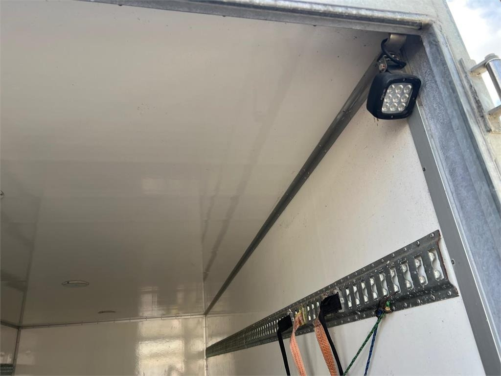 厢式卡车 MAN TGL 8-220 4x2 BL incl. 2 stk veksellad:图10 厢式卡车 MAN TGL 8-220 4x2 BL incl. 2 stk veksellad:图10