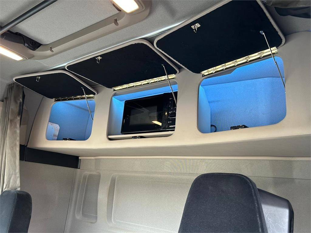 厢式卡车 MAN TGL 8-220 4x2 BL incl. 2 stk veksellad:图15 厢式卡车 MAN TGL 8-220 4x2 BL incl. 2 stk veksellad:图15