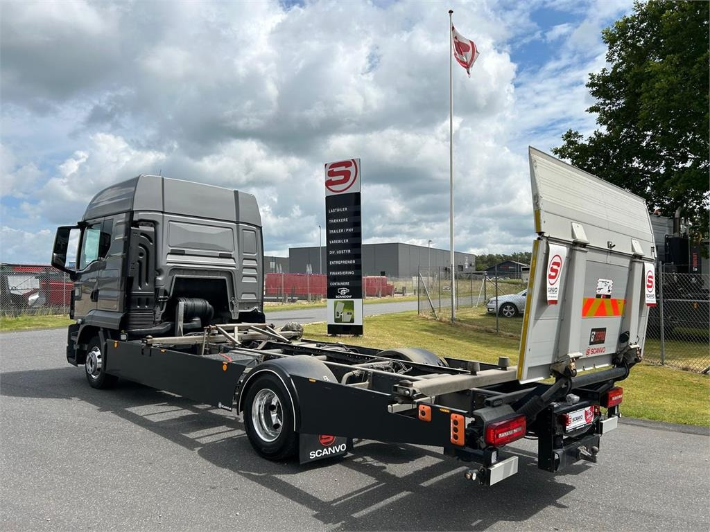 厢式卡车 MAN TGL 8-220 4x2 BL incl. 2 stk veksellad:图8 厢式卡车 MAN TGL 8-220 4x2 BL incl. 2 stk veksellad:图8