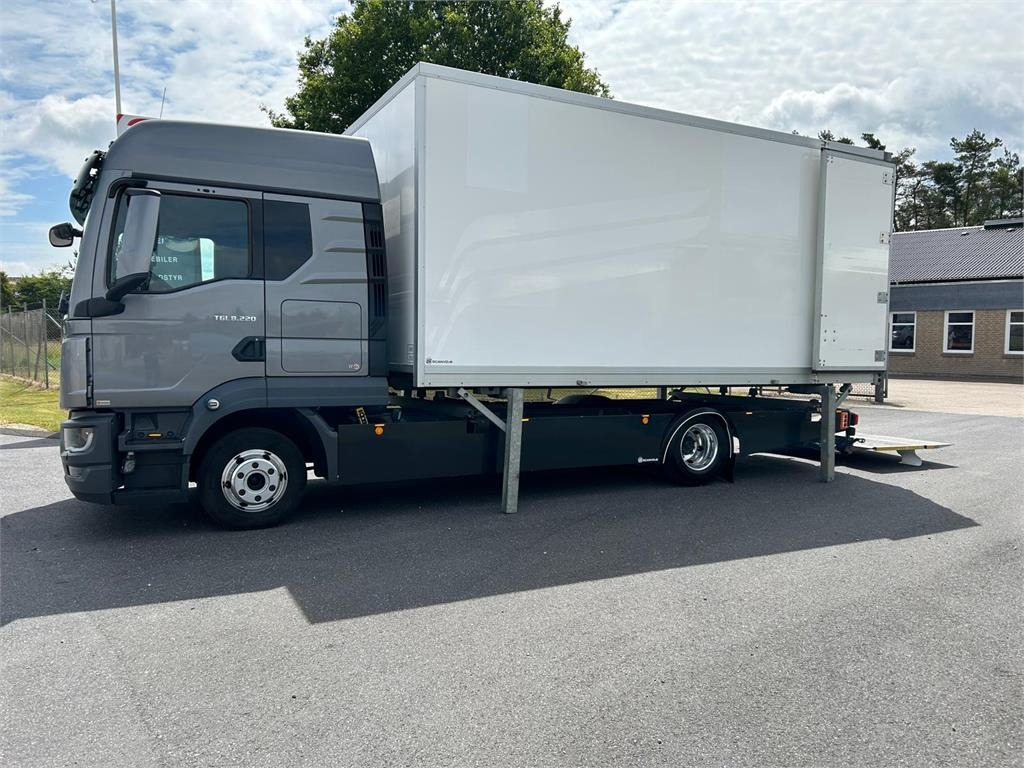 MAN TGL 8-220 4x2 BL incl. 2 stk veksellad - 集装箱运输车/ 可拆卸车身的卡车:图4 MAN TGL 8-220 4x2 BL incl. 2 stk veksellad - 集装箱运输车/ 可拆卸车身的卡车:图4