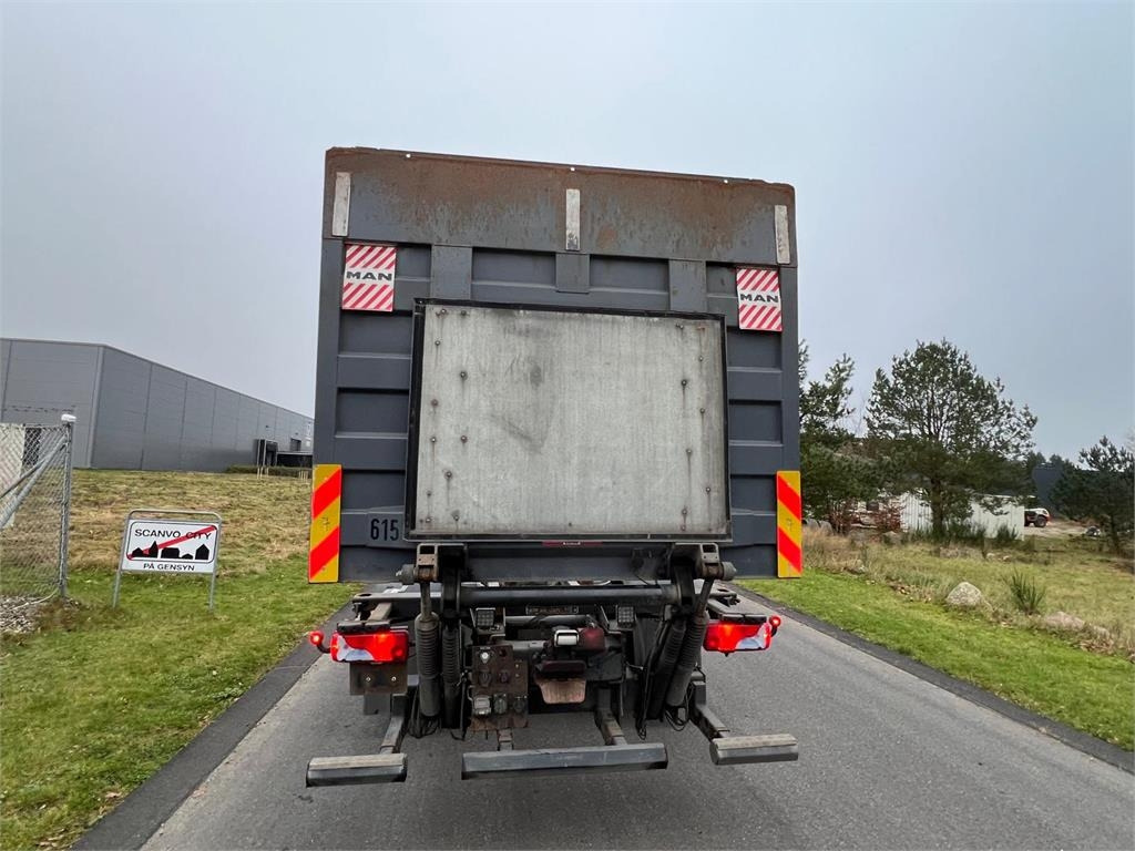 MAN TGS 26-500 6x2-4 LL - 集装箱运输车/ 可拆卸车身的卡车:图4 MAN TGS 26-500 6x2-4 LL - 集装箱运输车/ 可拆卸车身的卡车:图4