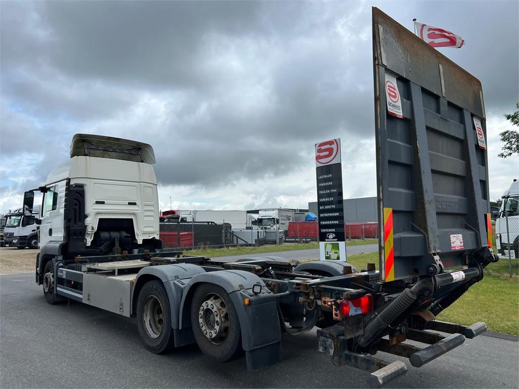 MAN TGS 26-500 6x2-4 LL - 集装箱运输车/ 可拆卸车身的卡车:图2 MAN TGS 26-500 6x2-4 LL - 集装箱运输车/ 可拆卸车身的卡车:图2