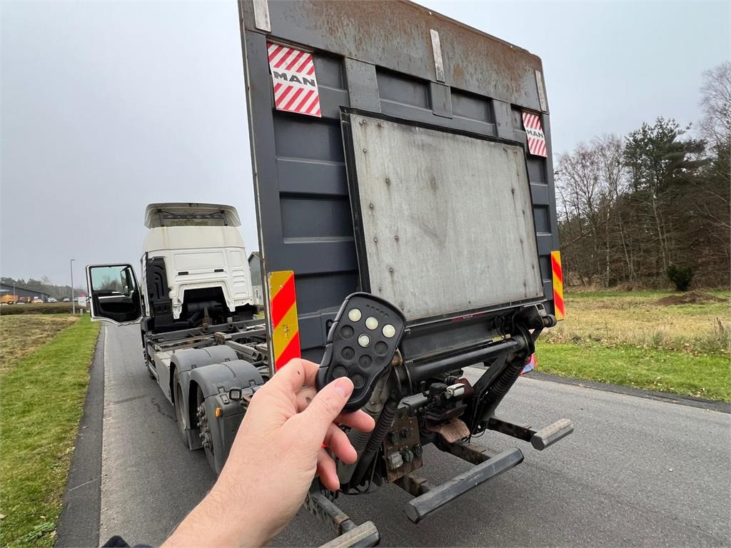 MAN TGS 26-500 6x2-4 LL - 集装箱运输车/ 可拆卸车身的卡车:图5 MAN TGS 26-500 6x2-4 LL - 集装箱运输车/ 可拆卸车身的卡车:图5