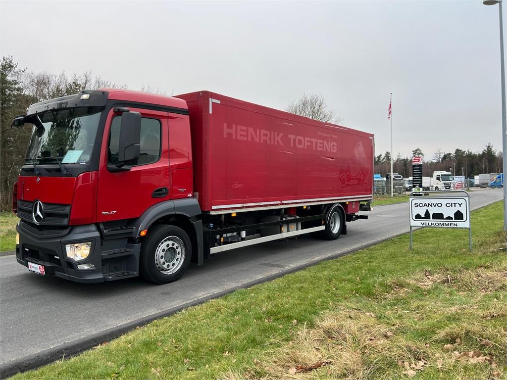 Mercedes-Benz Antos 1827 LnR - 厢式卡车:图1 Mercedes-Benz Antos 1827 LnR - 厢式卡车:图1