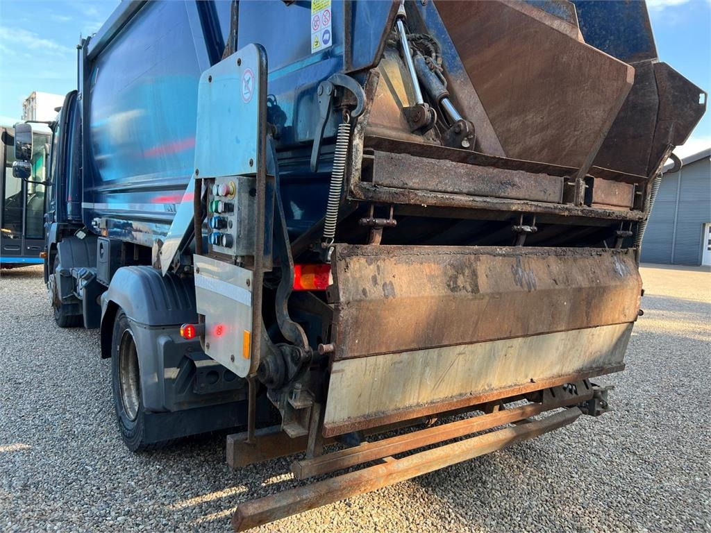 Mercedes-Benz Atego 1224 - 垃圾车:图4 Mercedes-Benz Atego 1224 - 垃圾车:图4