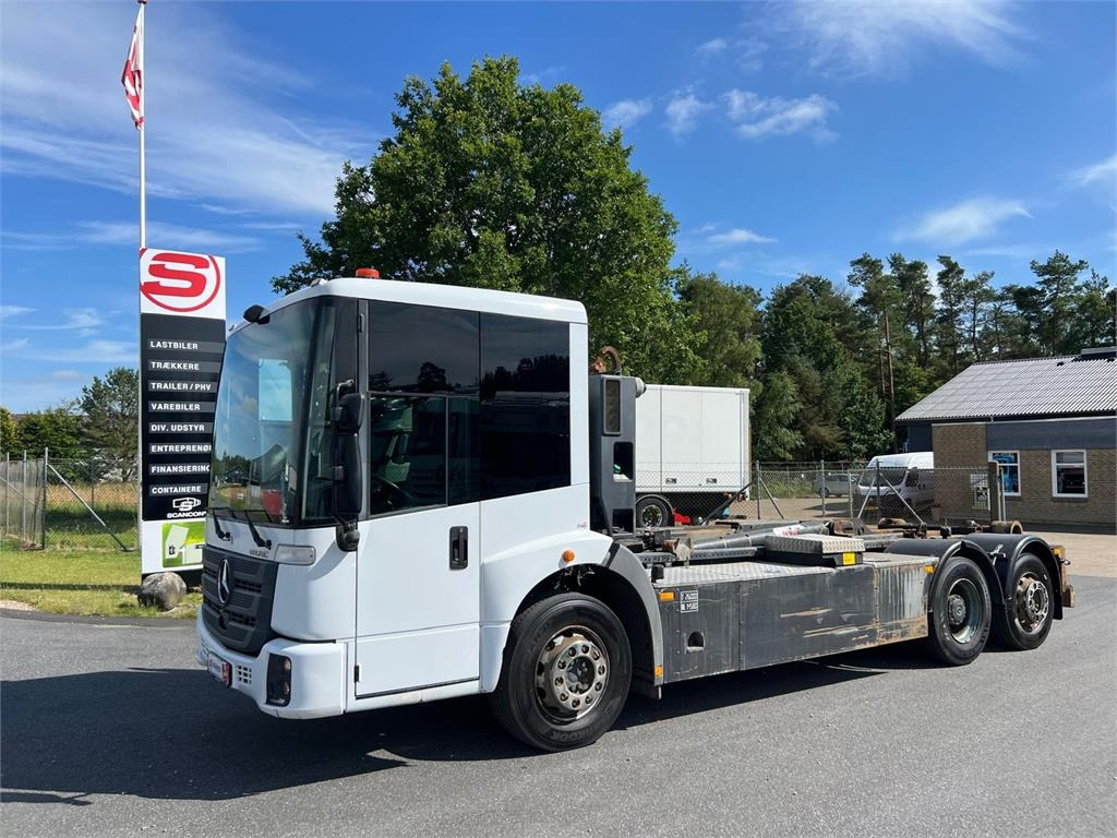 Mercedes-Benz Econic 2630 L - 吊钩升降车:图1 Mercedes-Benz Econic 2630 L - 吊钩升降车:图1