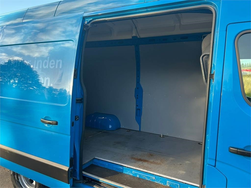 Renault Master 2.3 DCI 165 Rwd Twin L3H3 - 无侧窗厢式货车:图5 Renault Master 2.3 DCI 165 Rwd Twin L3H3 - 无侧窗厢式货车:图5