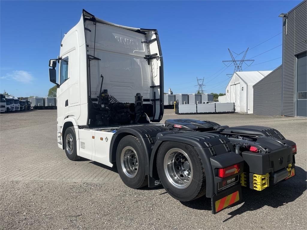 Scania S660 A 6x2 NB 2950 - 牵引车:图3 Scania S660 A 6x2 NB 2950 - 牵引车:图3