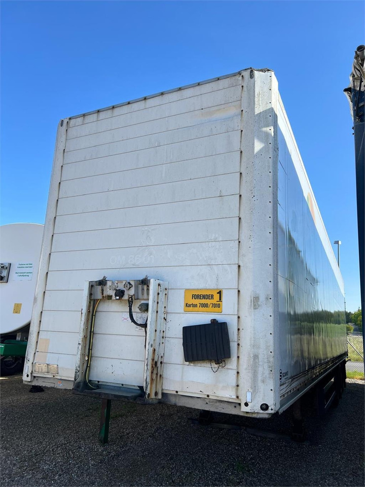 Schmitz 13,6 mtr boks  - 封闭厢式半拖车:图1 Schmitz 13,6 mtr boks  - 封闭厢式半拖车:图1