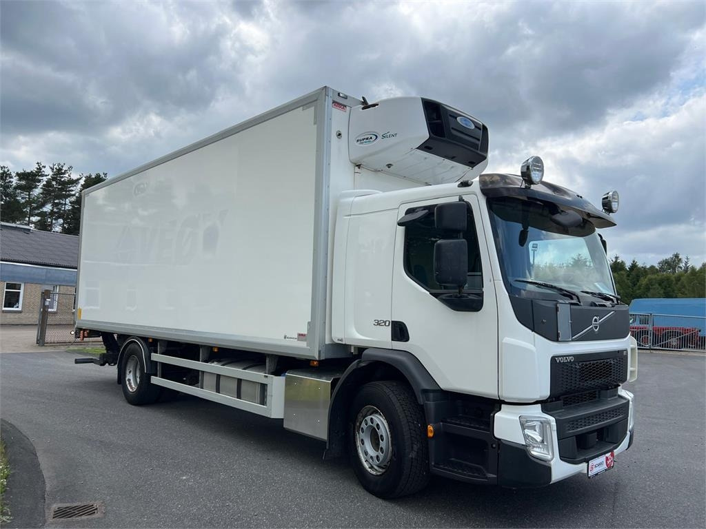 Volvo FE320 18 ton - 冷藏车:图2 Volvo FE320 18 ton - 冷藏车:图2