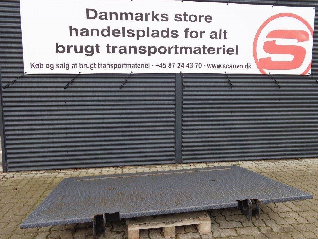 Zepro Z150-135MA liftplade - 尾吊:图1 Zepro Z150-135MA liftplade - 尾吊:图1