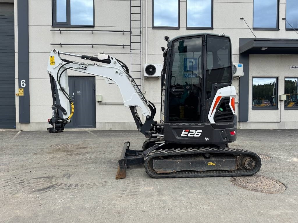 Bobcat E26 KALLISTAJALLA - 小型挖掘机:图1 Bobcat E26 KALLISTAJALLA - 小型挖掘机:图1