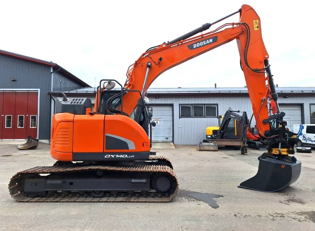 Doosan DX140LCR-5 PYÖRITTÄJÄLLÄ - 履带式挖掘机:图5 Doosan DX140LCR-5 PYÖRITTÄJÄLLÄ - 履带式挖掘机:图5
