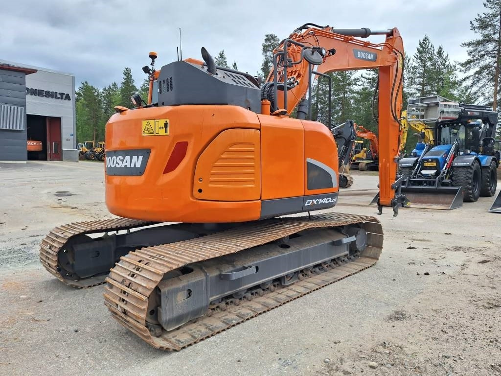 Doosan DX140LCR-5 - 履带式挖掘机:图3 Doosan DX140LCR-5 - 履带式挖掘机:图3