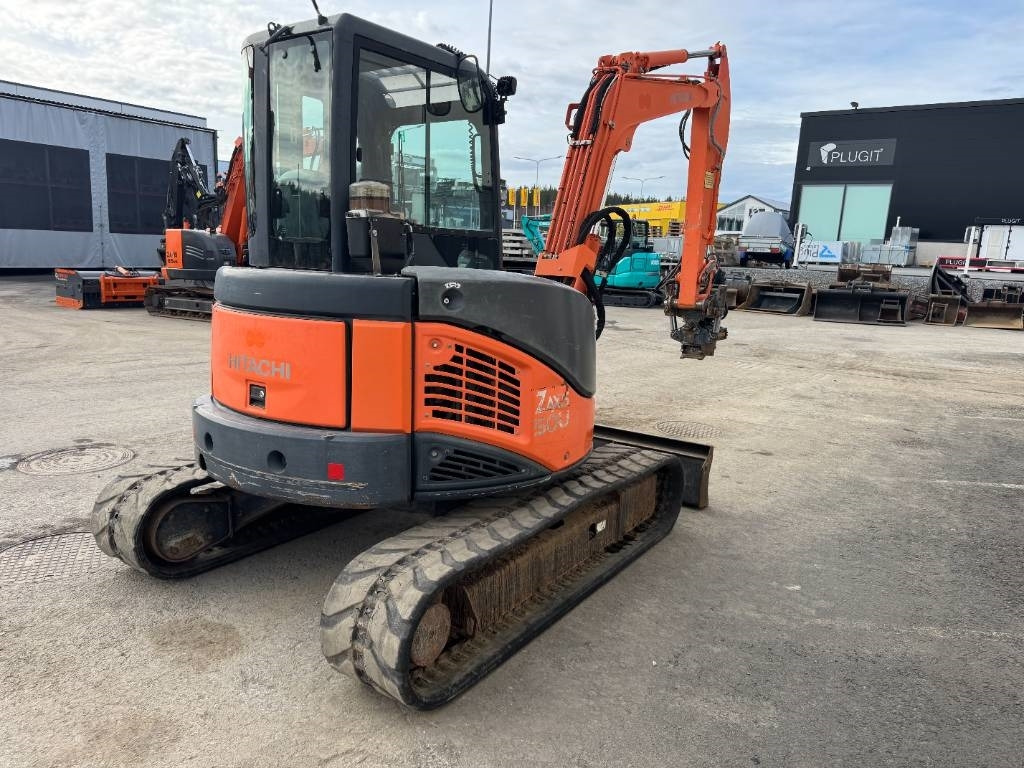 Hitachi ZX50U-2 PYÖRITTÄJÄLLÄ - 小型挖掘机:图5 Hitachi ZX50U-2 PYÖRITTÄJÄLLÄ - 小型挖掘机:图5