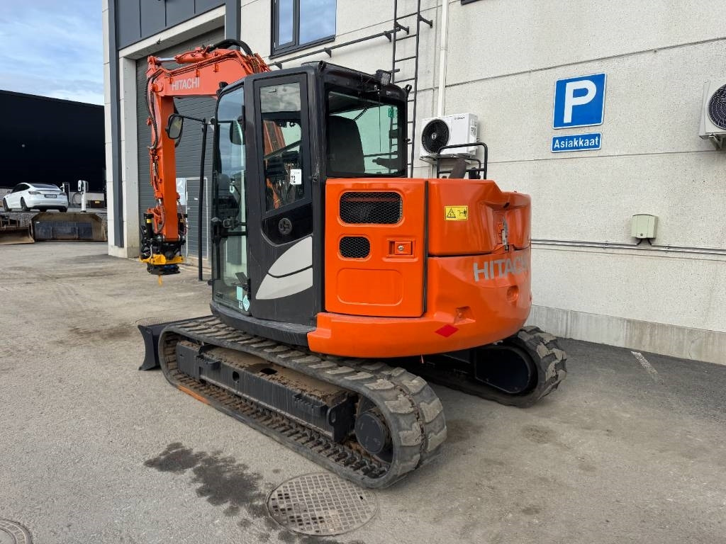 Hitachi ZX85USB-6, Uudella engcon EC209 tiltillä - 小型挖掘机:图3 Hitachi ZX85USB-6, Uudella engcon EC209 tiltillä - 小型挖掘机:图3