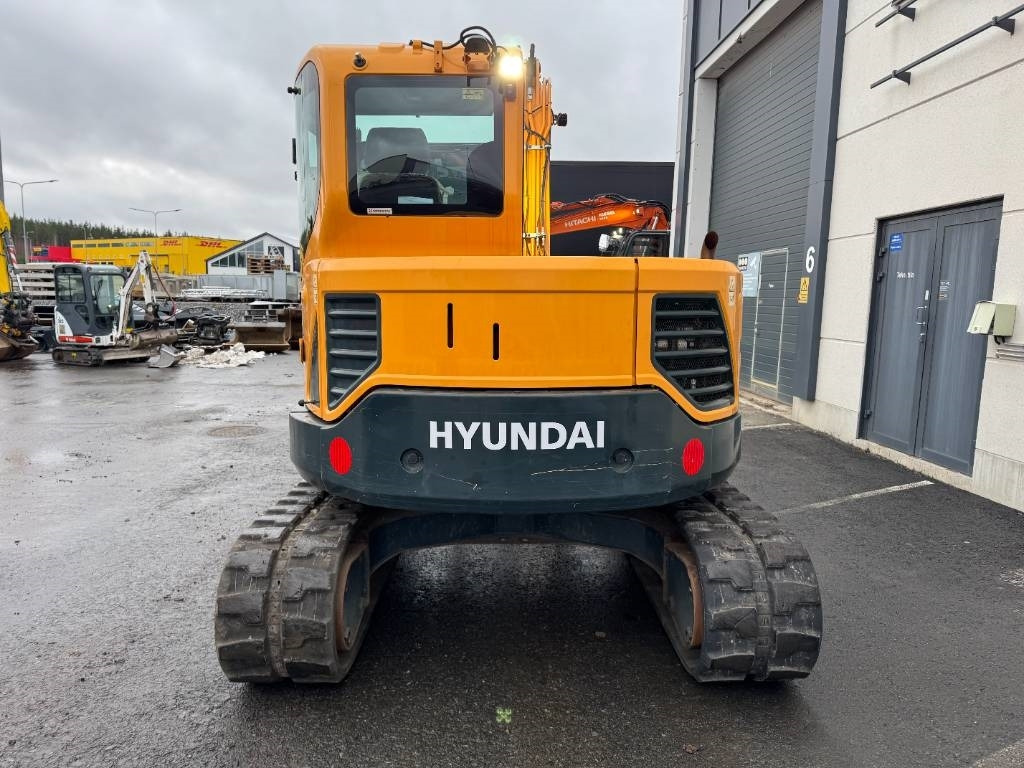 Hyundai R80CR-9A PYÖRITTÄJÄLLÄ  - 小型挖掘机:图4 Hyundai R80CR-9A PYÖRITTÄJÄLLÄ  - 小型挖掘机:图4