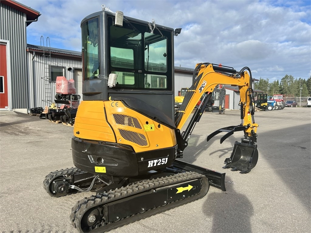JPC HT25J HYTILLÄ - 小型挖掘机:图3 JPC HT25J HYTILLÄ - 小型挖掘机:图3