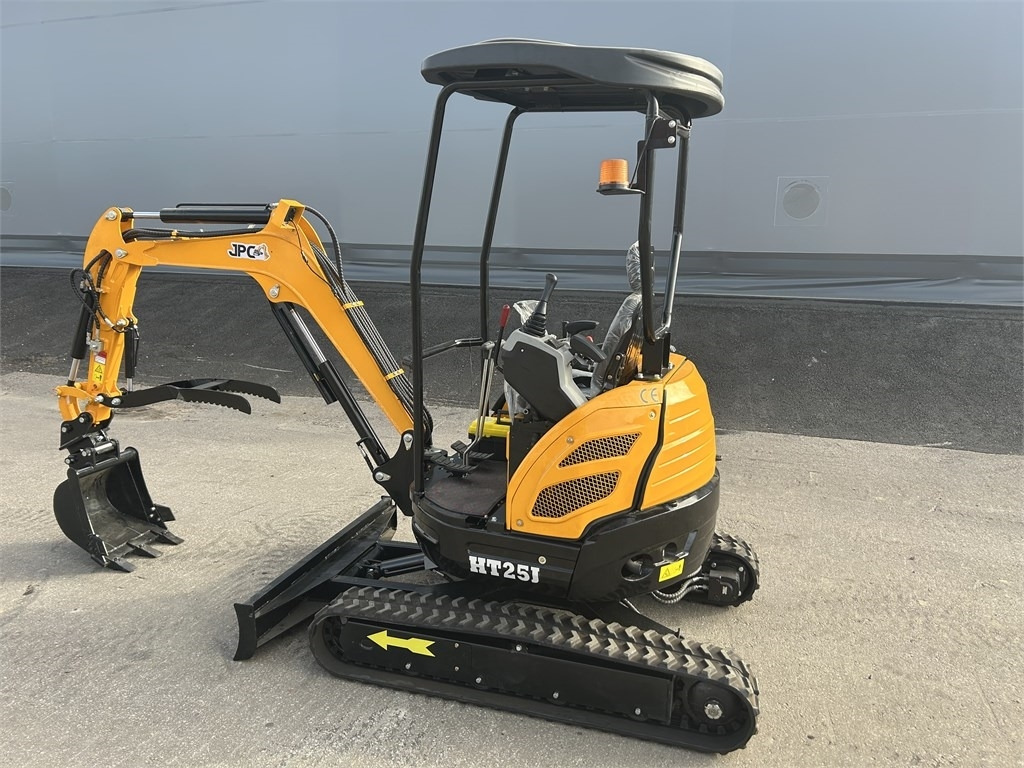 JPC HT25J KATOS - 小型挖掘机:图2 JPC HT25J KATOS - 小型挖掘机:图2