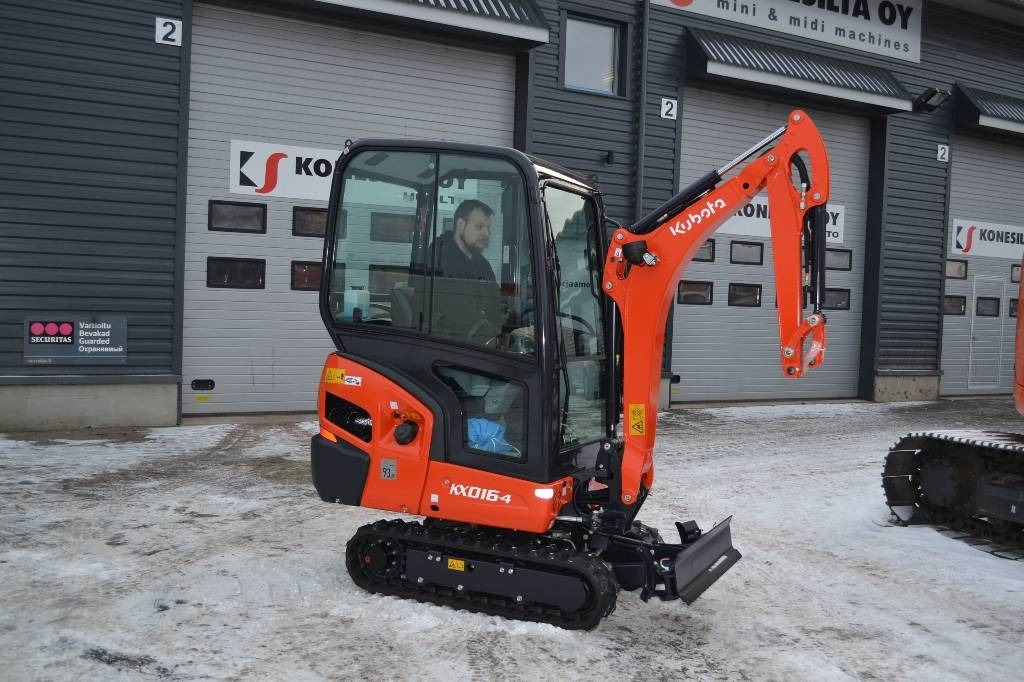 Kubota KX016-4 UUSI, TAKUU 24KK - 小型挖掘机:图5 Kubota KX016-4 UUSI, TAKUU 24KK - 小型挖掘机:图5