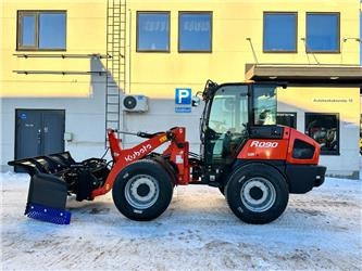 Kubota R090 Auravarustuksella uusi - 轮式装载机:图1 Kubota R090 Auravarustuksella uusi - 轮式装载机:图1