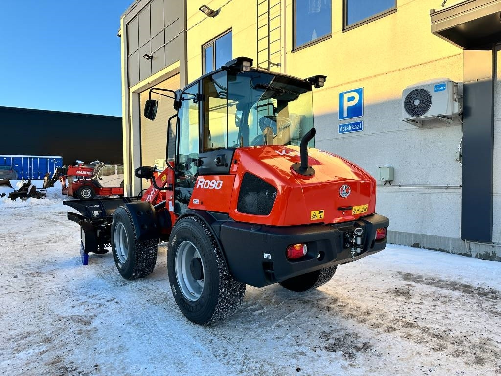 Kubota R090 Auravarustuksella uusi - 轮式装载机:图2 Kubota R090 Auravarustuksella uusi - 轮式装载机:图2