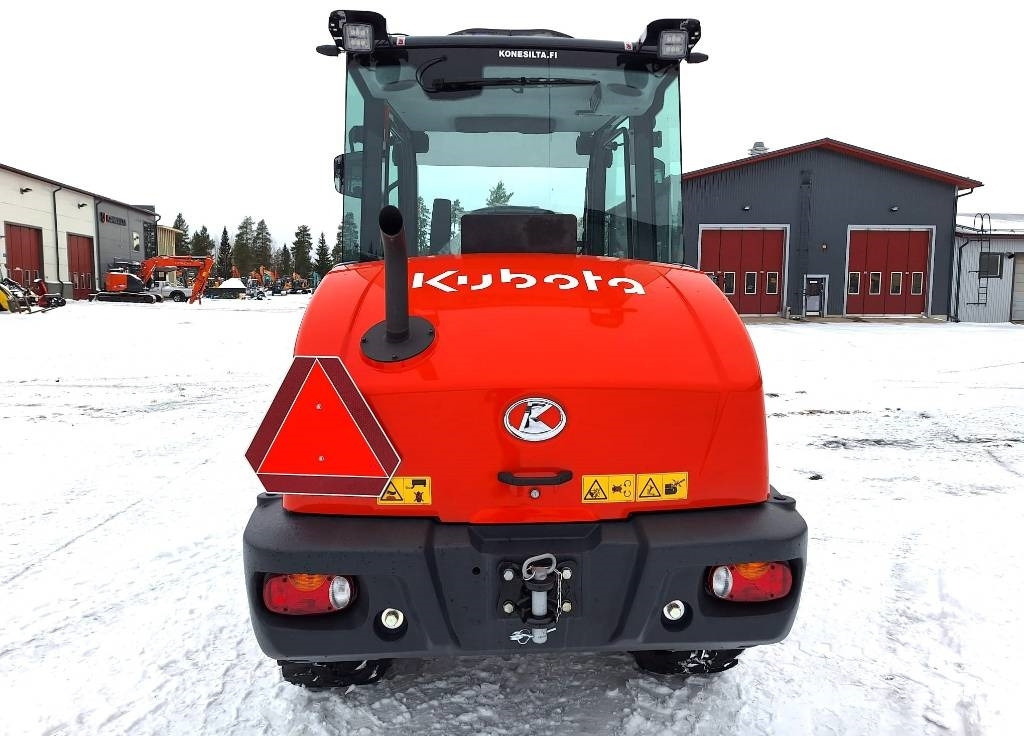 Kubota R090 TALVIPAKETILLA - 轮式装载机:图4 Kubota R090 TALVIPAKETILLA - 轮式装载机:图4